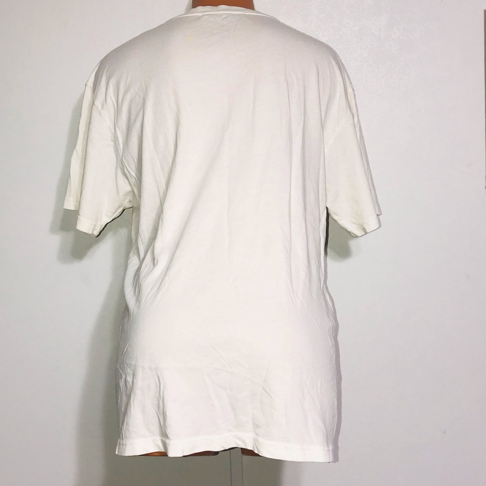 Daydreamer Journey World Tour Graphic Tee - Picture 6 of 9